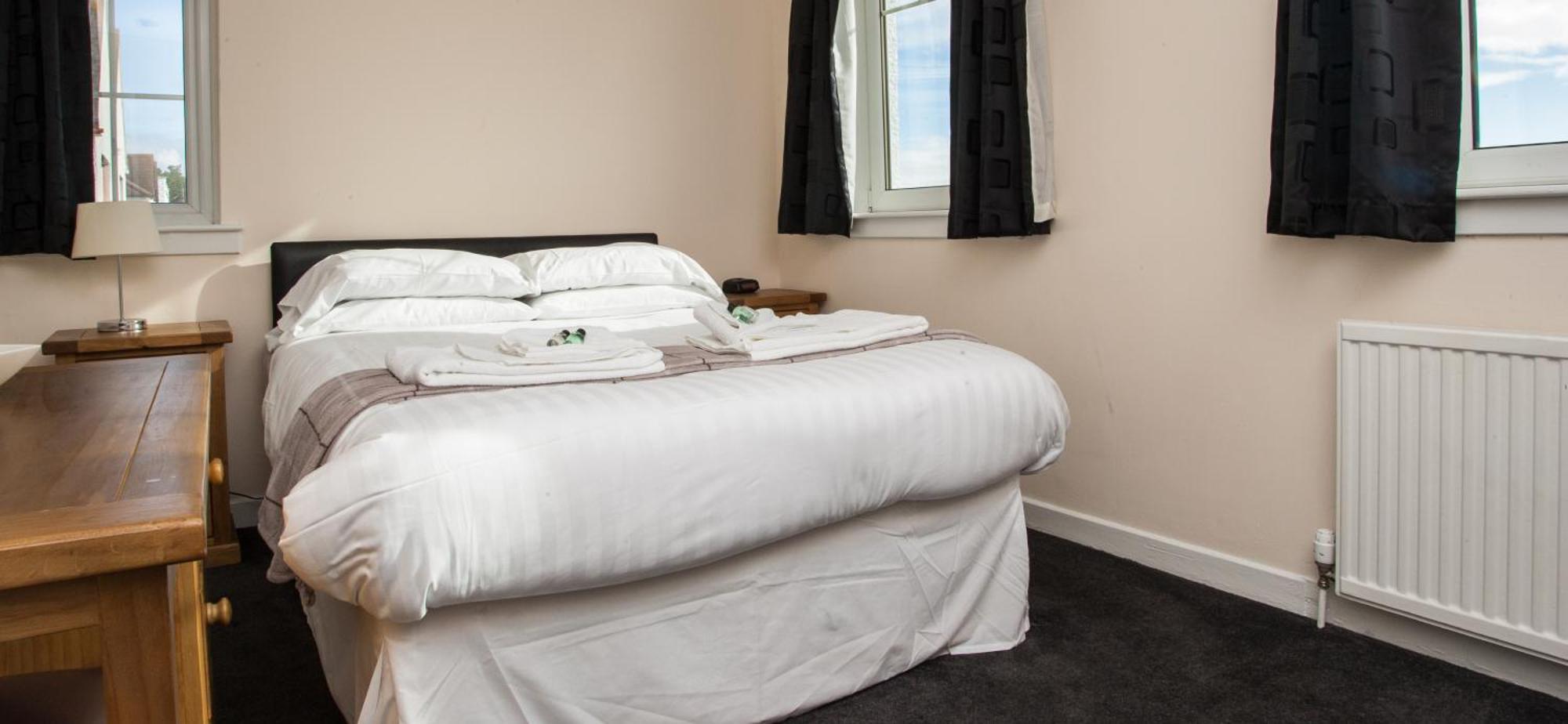 Tuckers Inn Invergordon Szoba fotó